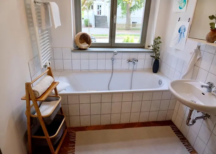 Apartment 110 Qm Stadtvilla - Dem Tor Zum Harz Halberstadt